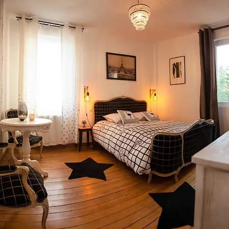 House In Vosges Near Forest And Hiking Trails, Cleaning Included בית נופש